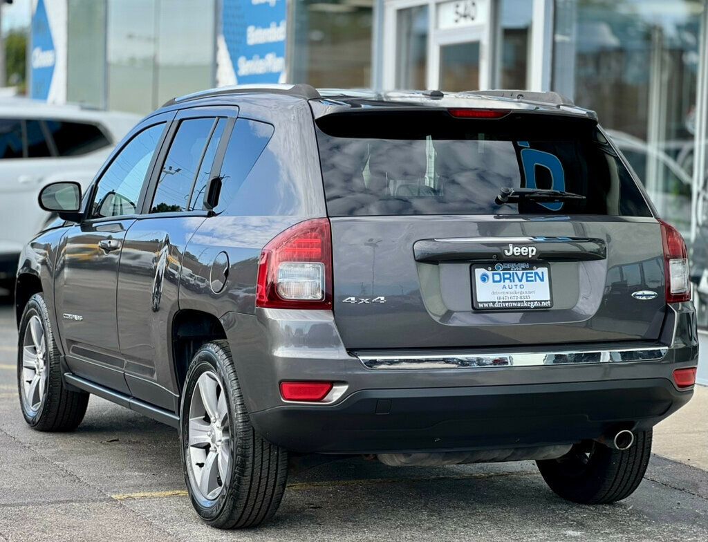 2017 Jeep COMPASS LATITUDE - 22921872 - 28