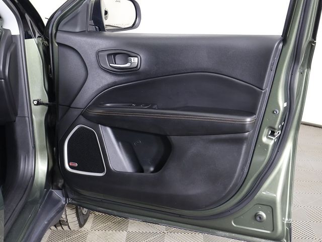 2017 Jeep Compass Limited 4x4 - 22989992 - 21