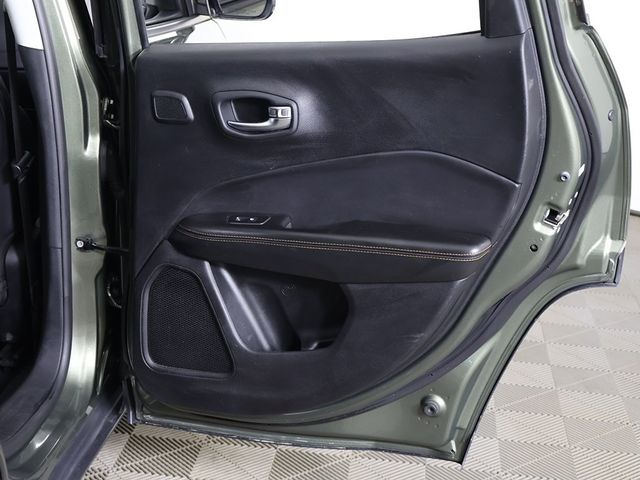 2017 Jeep Compass Limited 4x4 - 22989992 - 23