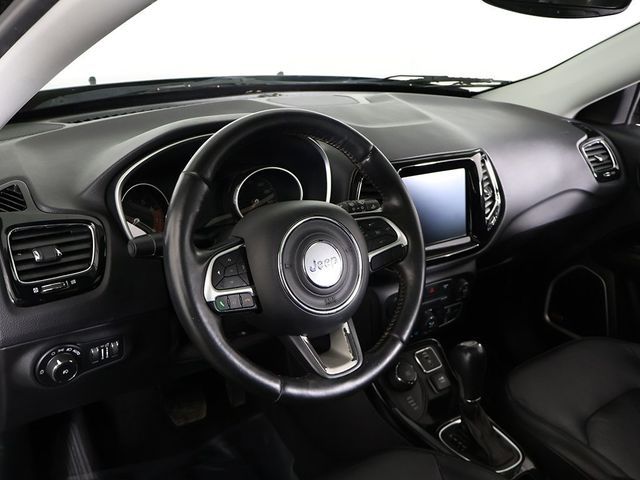 2017 Jeep Compass Limited 4x4 - 22989992 - 24