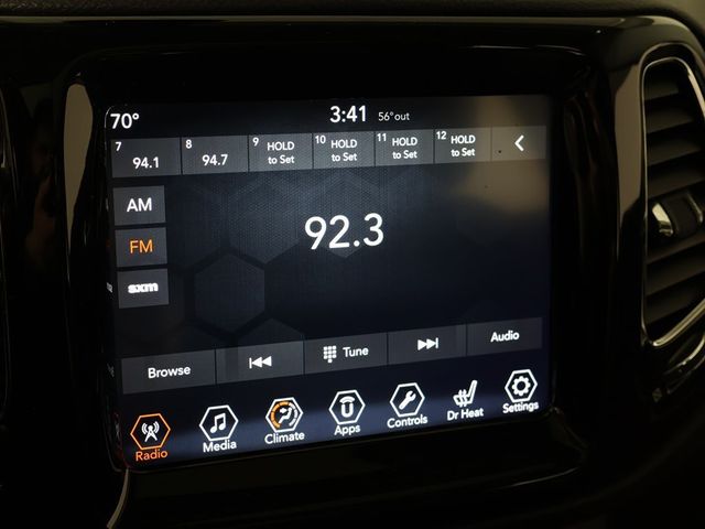 2017 Jeep Compass Limited 4x4 - 22989992 - 39