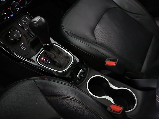 2017 Jeep Compass Limited 4x4 - 22989992 - 43