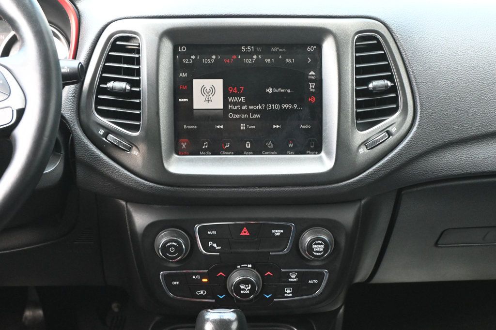 Jeep Compass photo 13