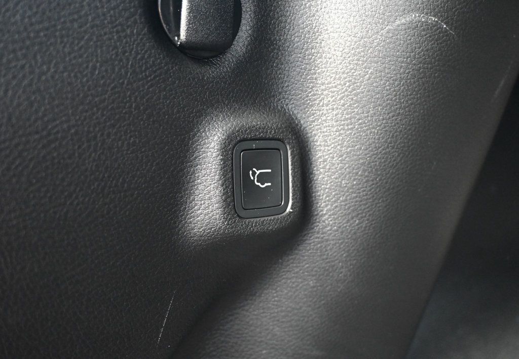Jeep Compass photo 22