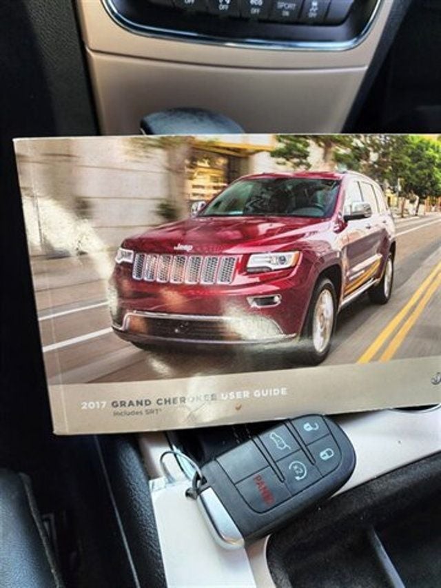 2017 Jeep Grand Cherokee  - 22684330 - 25