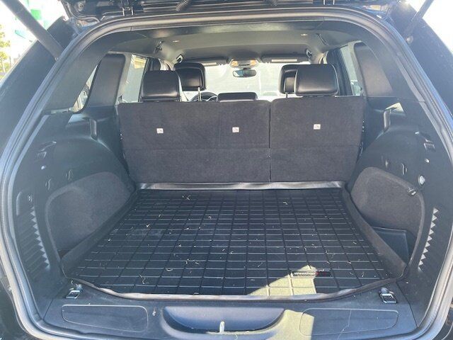 2017 Jeep Grand Cherokee  - 22941932 - 9