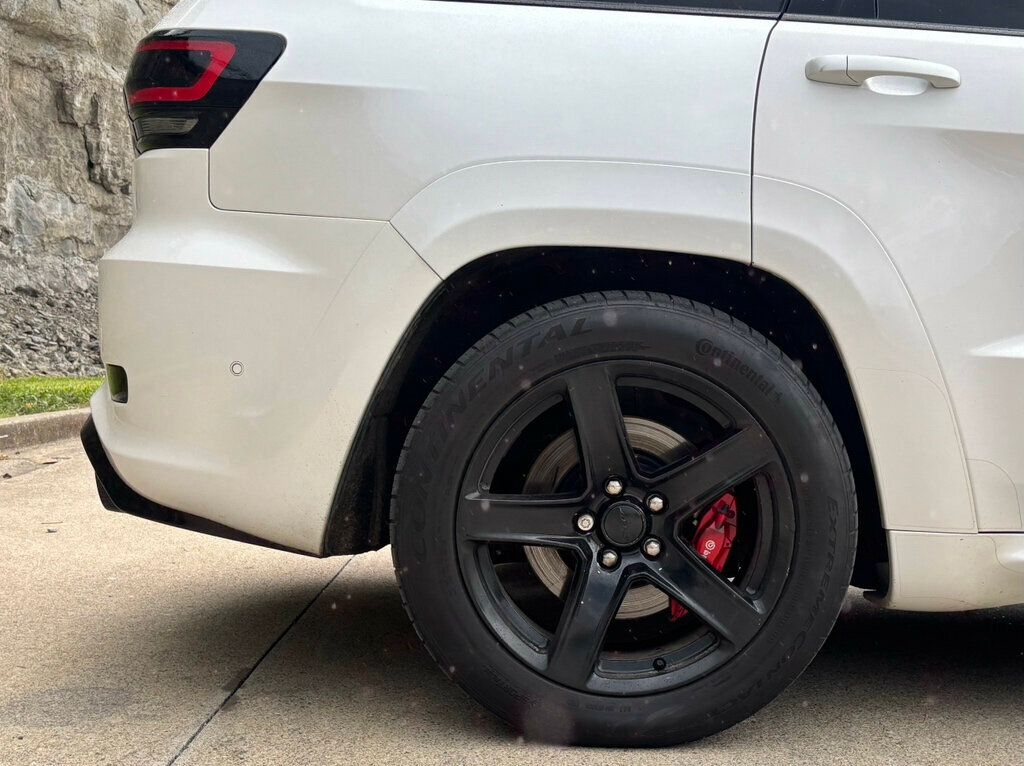 2017 Jeep Grand Cherokee SRT8 photo 26