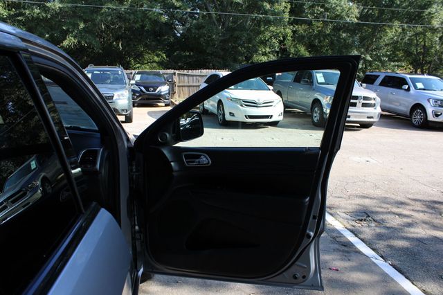 2017 Jeep Grand Cherokee Altitude 4x2 - 22914334 - 19