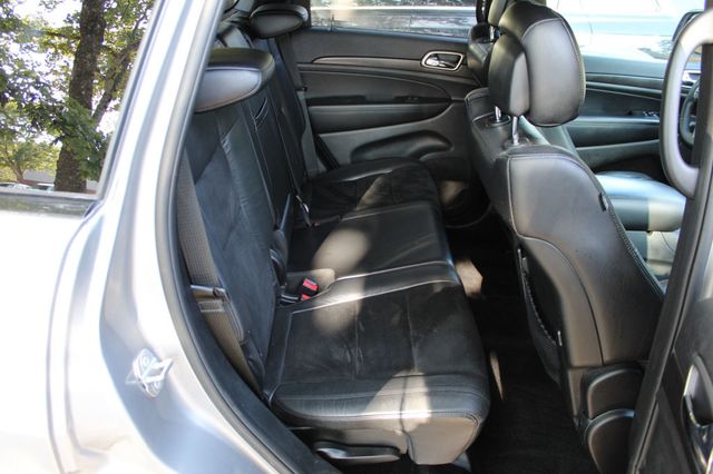 2017 Jeep Grand Cherokee Altitude 4x2 - 22914334 - 24