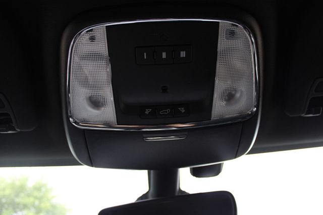 2017 Jeep Grand Cherokee Altitude 4x2 - 23023568 - 19