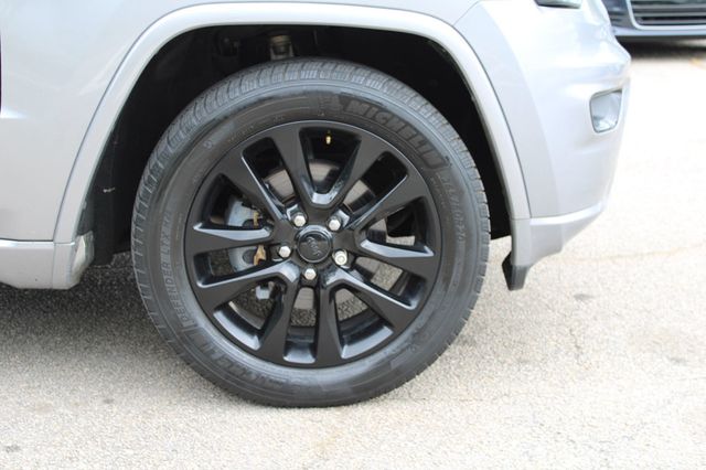 2017 Jeep Grand Cherokee Altitude 4x2 - 23023568 - 30