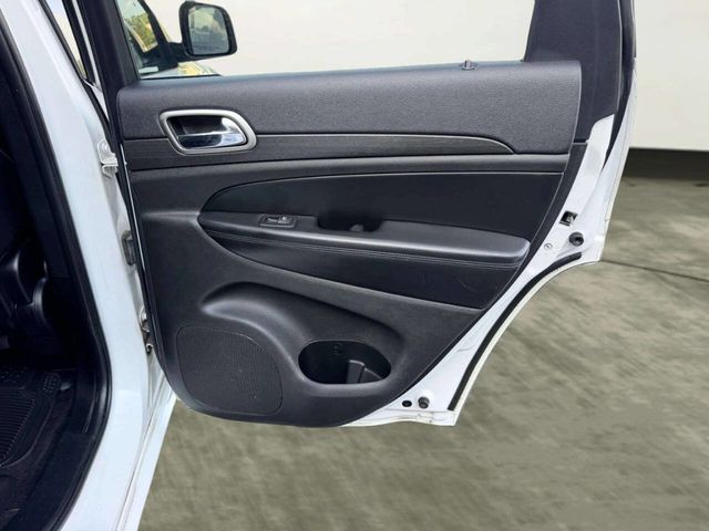 2017 Jeep Grand Cherokee Altitude 4x4 - 23049458 - 22