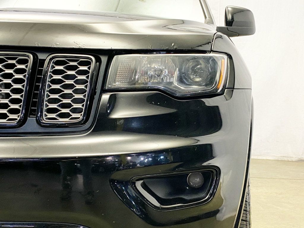 2017 Jeep Grand Cherokee Altitude photo 10