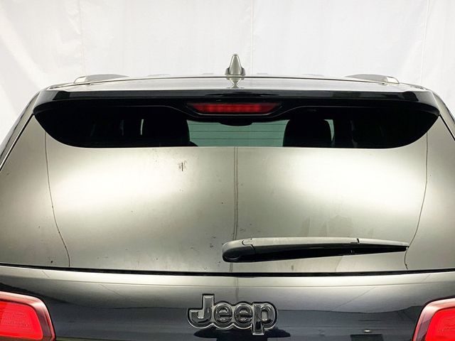 2017 Jeep Grand Cherokee Altitude 4x4 - 22821907 - 12