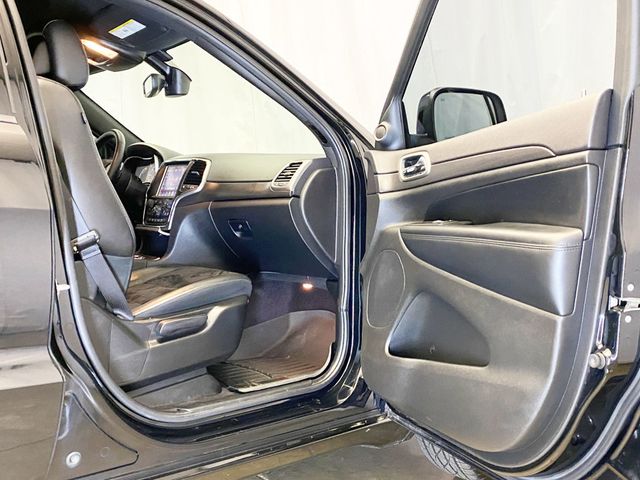 2017 Jeep Grand Cherokee Altitude 4x4 - 22821907 - 37