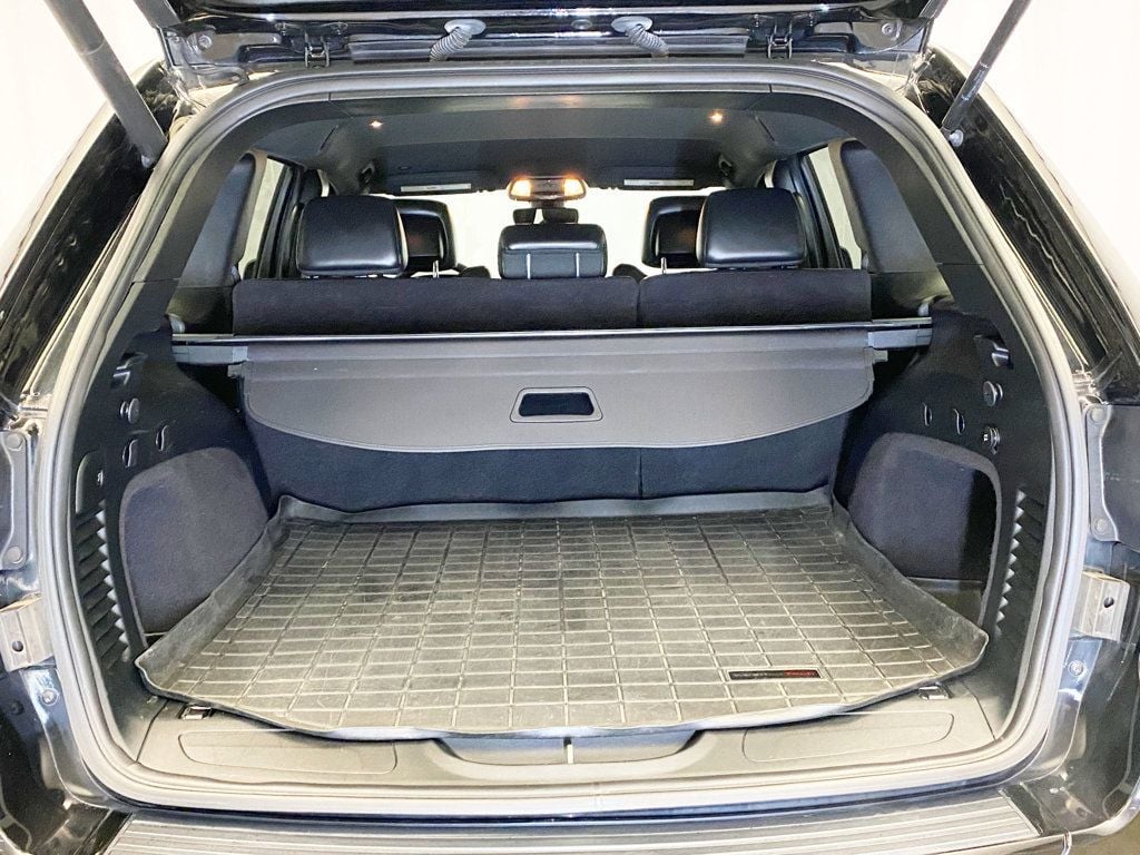 2017 Jeep Grand Cherokee Altitude photo 48