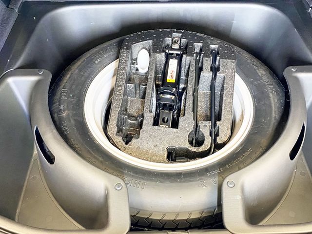 2017 Jeep Grand Cherokee Altitude 4x4 - 22821907 - 53