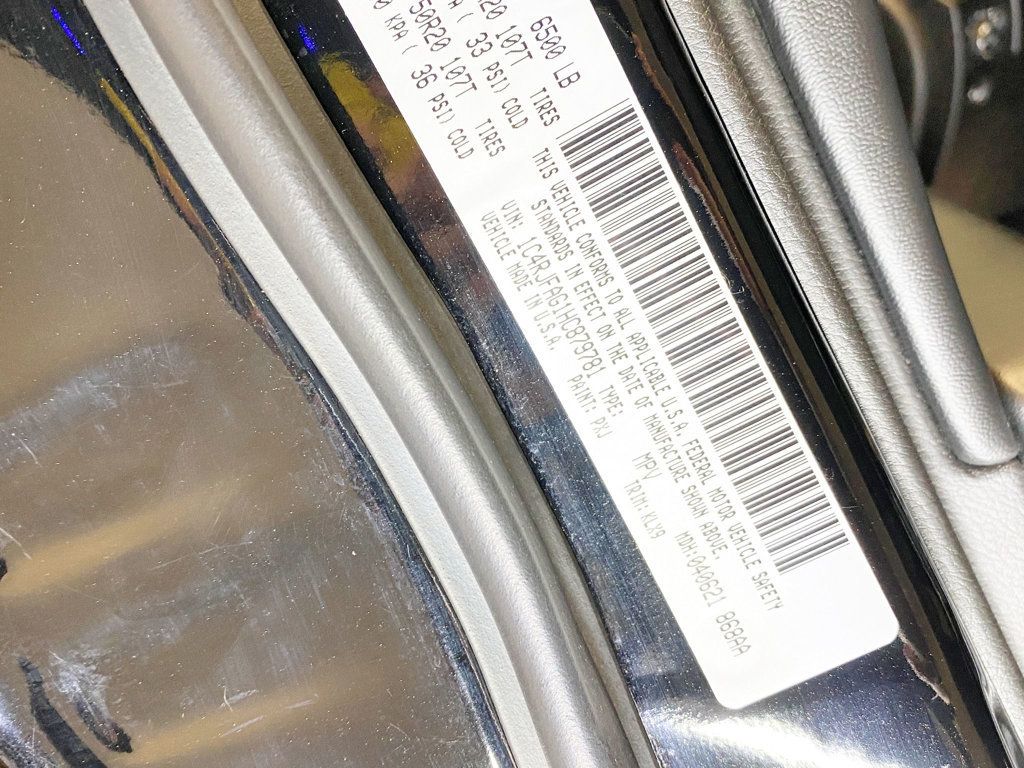 2017 Jeep Grand Cherokee Altitude 4x4 - 22821907 - 59