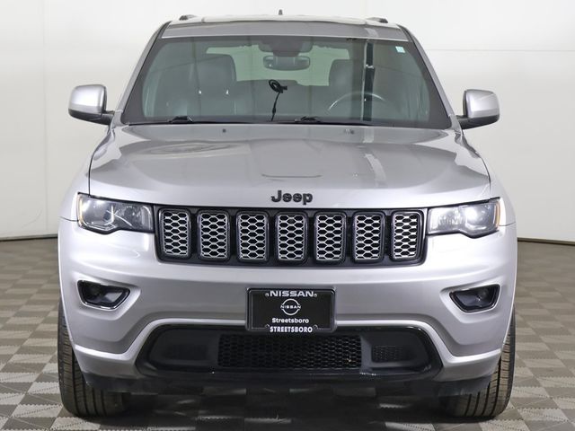 2017 Jeep Grand Cherokee Altitude 4x4 - 22956652 - 9