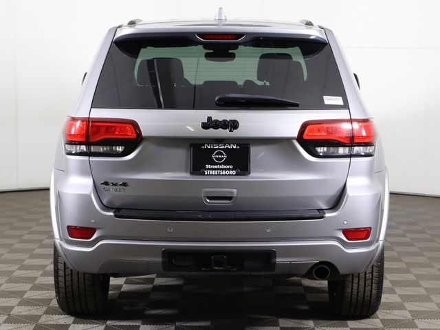 2017 Jeep Grand Cherokee Altitude 4x4 - 22956652 - 10