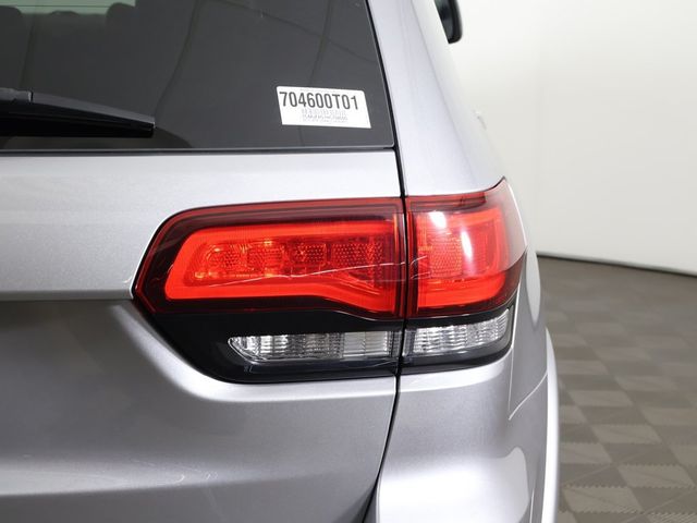 2017 Jeep Grand Cherokee Altitude 4x4 - 22956652 - 14