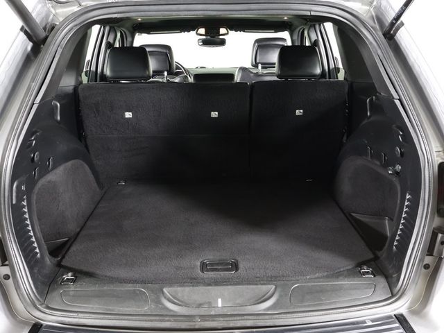 2017 Jeep Grand Cherokee Altitude 4x4 - 22956652 - 17