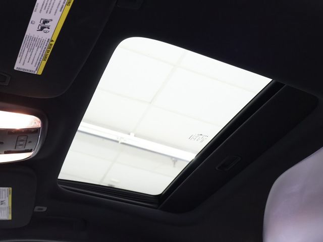 2017 Jeep Grand Cherokee Altitude 4x4 - 22956652 - 19