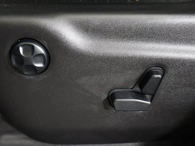 2017 Jeep Grand Cherokee Altitude 4x4 - 22956652 - 32