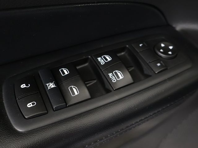 2017 Jeep Grand Cherokee Altitude 4x4 - 22956652 - 36