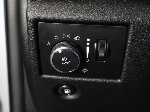 2017 Jeep Grand Cherokee Altitude 4x4 - 22956652 - 37