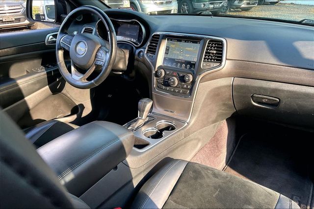 2017 Jeep Grand Cherokee Altitude 4x4 - 23018763 - 33