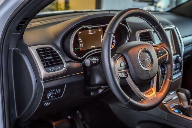 2017 Jeep Grand Cherokee GRAND CHEROKEE LIMITED 4X4 - LEATHER - NAV - BLUETOOTH - 22954760 - 28