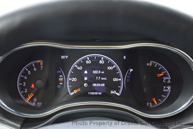 2017 Jeep Grand Cherokee Laredo 4x4 - 23023695 - 37