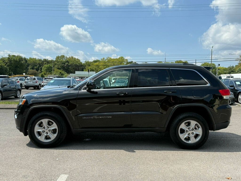 2017 Jeep Grand Cherokee Laredo photo 4