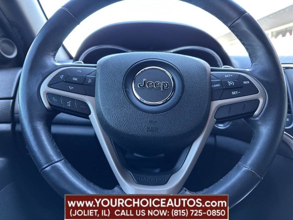 2017 Jeep Grand Cherokee Laredo 4x4 - 22791465 - 25