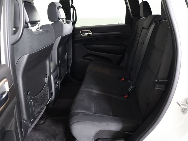 2017 Jeep Grand Cherokee Laredo 4x4 - 23004380 - 19