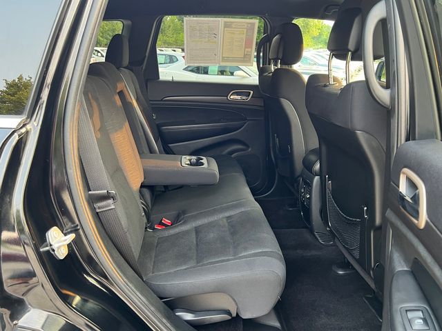2017 Jeep Grand Cherokee Laredo 4x4 - 23061581 - 18