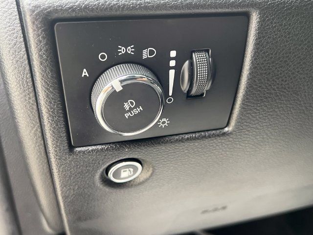 2017 Jeep Grand Cherokee Laredo 4x4 - 23094407 - 19