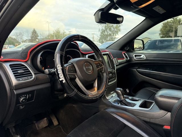 2017 Jeep Grand Cherokee Laredo 4x4 - 23096530 - 9