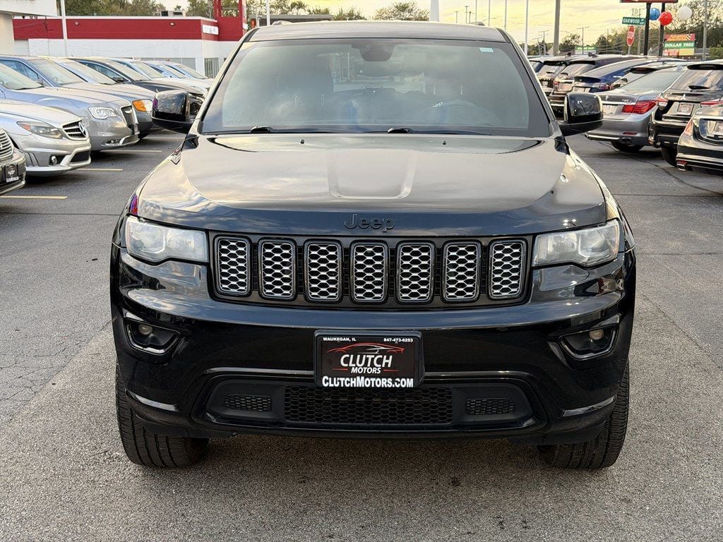 2017 Jeep Grand Cherokee Laredo 4x4 - 23096530 - 1
