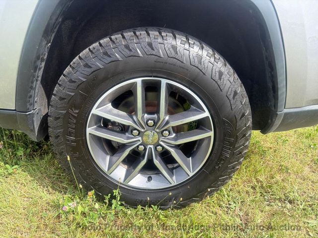 2017 Jeep Grand Cherokee Limited - 23061152 - 16