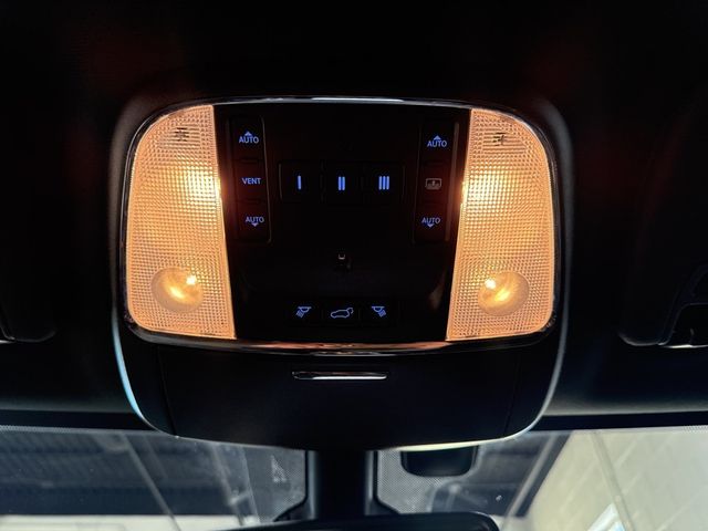 2017 Jeep Grand Cherokee Limited - 22976471 - 28