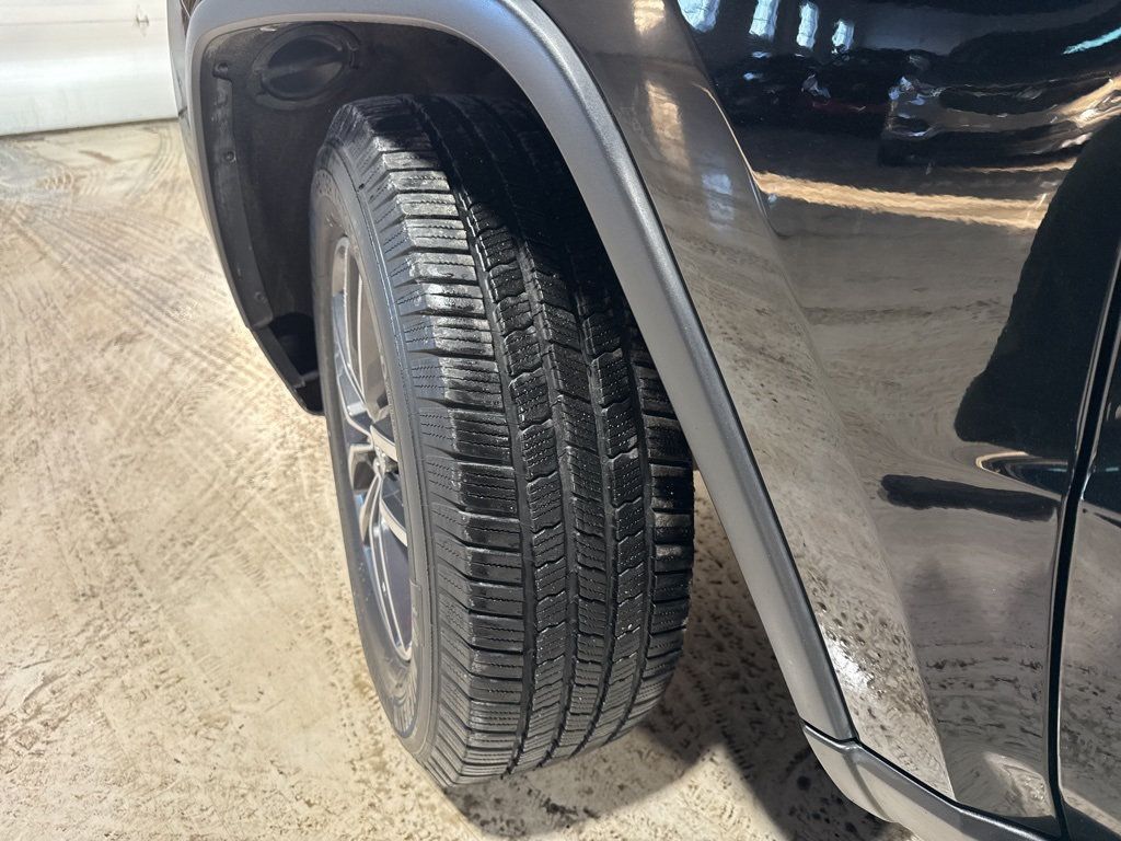 2017 Jeep Grand Cherokee Limited - 22976471 - 2