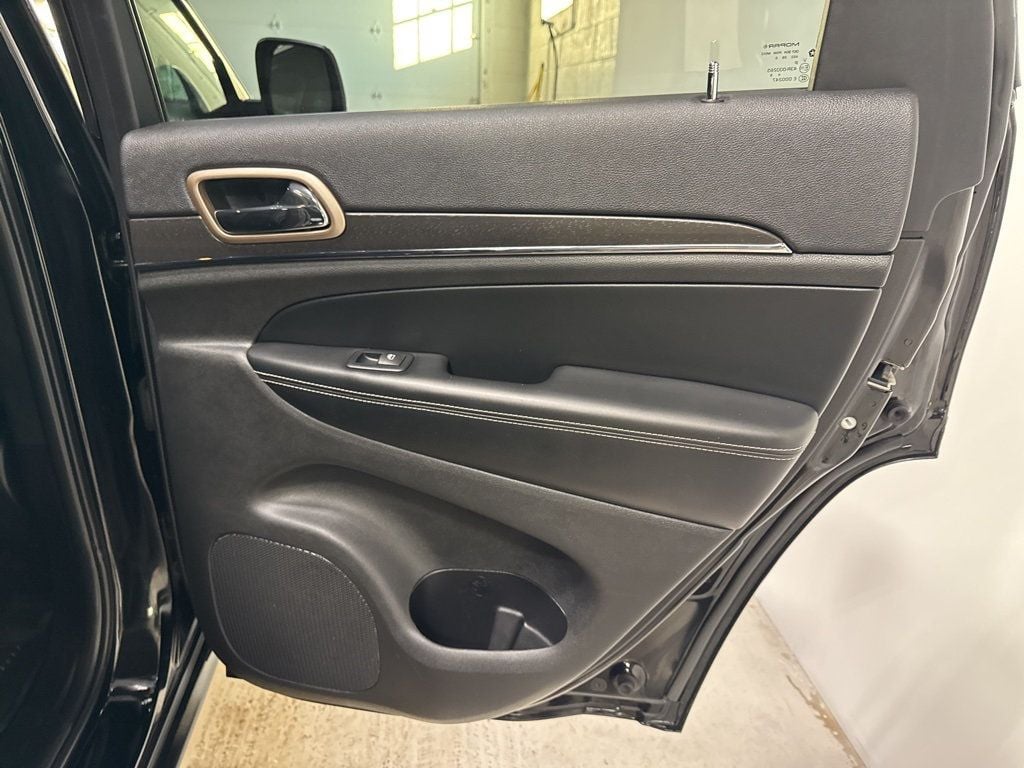 2017 Jeep Grand Cherokee Limited - 22976471 - 51