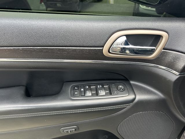 2017 Jeep Grand Cherokee Limited - 22958556 - 17