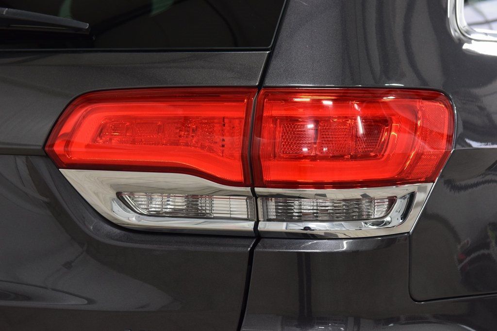 2017 Jeep Grand Cherokee Limited - 22958556 - 18