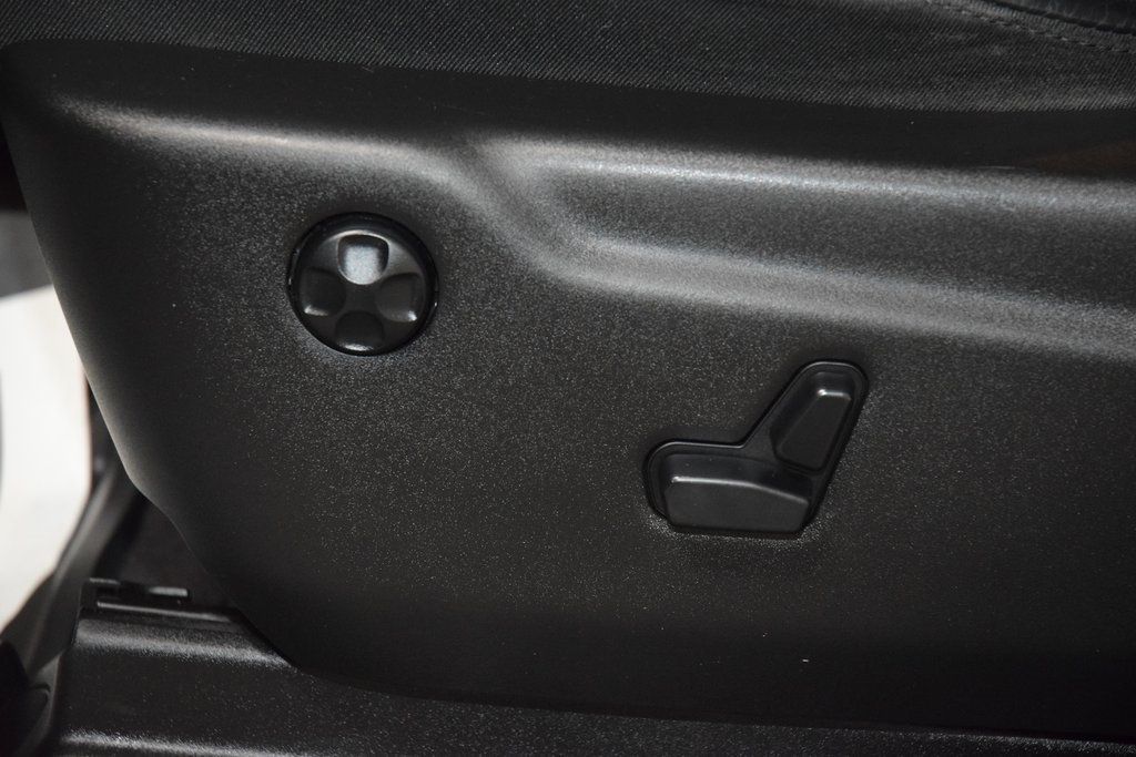 2017 Jeep Grand Cherokee Limited - 22958556 - 40