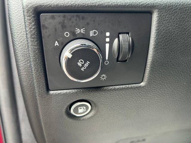 2017 Jeep Grand Cherokee Limited - 23044726 - 22