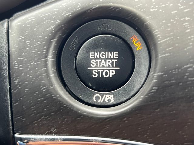 2017 Jeep Grand Cherokee Limited - 23044726 - 31
