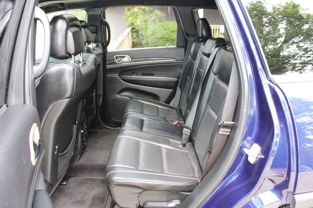 2017 Jeep Grand Cherokee Limited 4x4 - 23029941 - 31